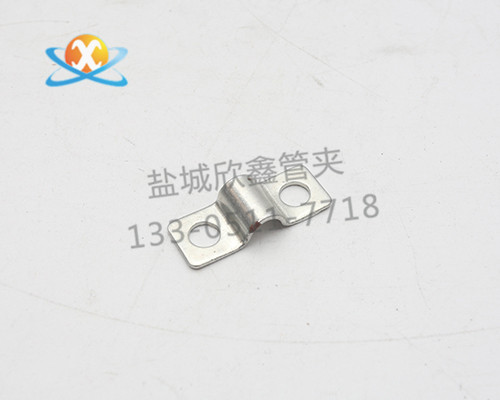 鐵管夾.jpg 鐵管夾.jpg